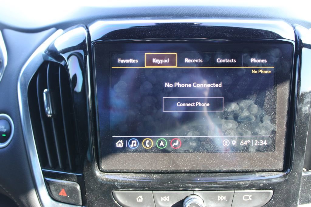 Used 2023 Chevrolet Traverse Premier image 32