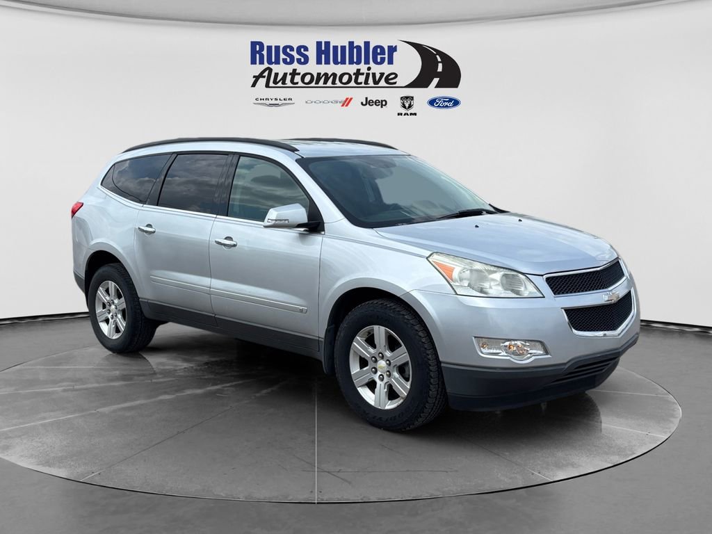 Used 2010 Chevrolet Traverse LT FWD image 8