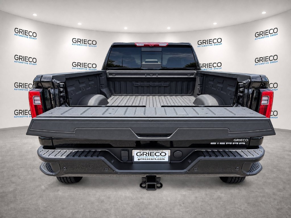 Used 2024 GMC Sierra 2500 Denali w/ Denali Reserve Package AWD/4WD image 9