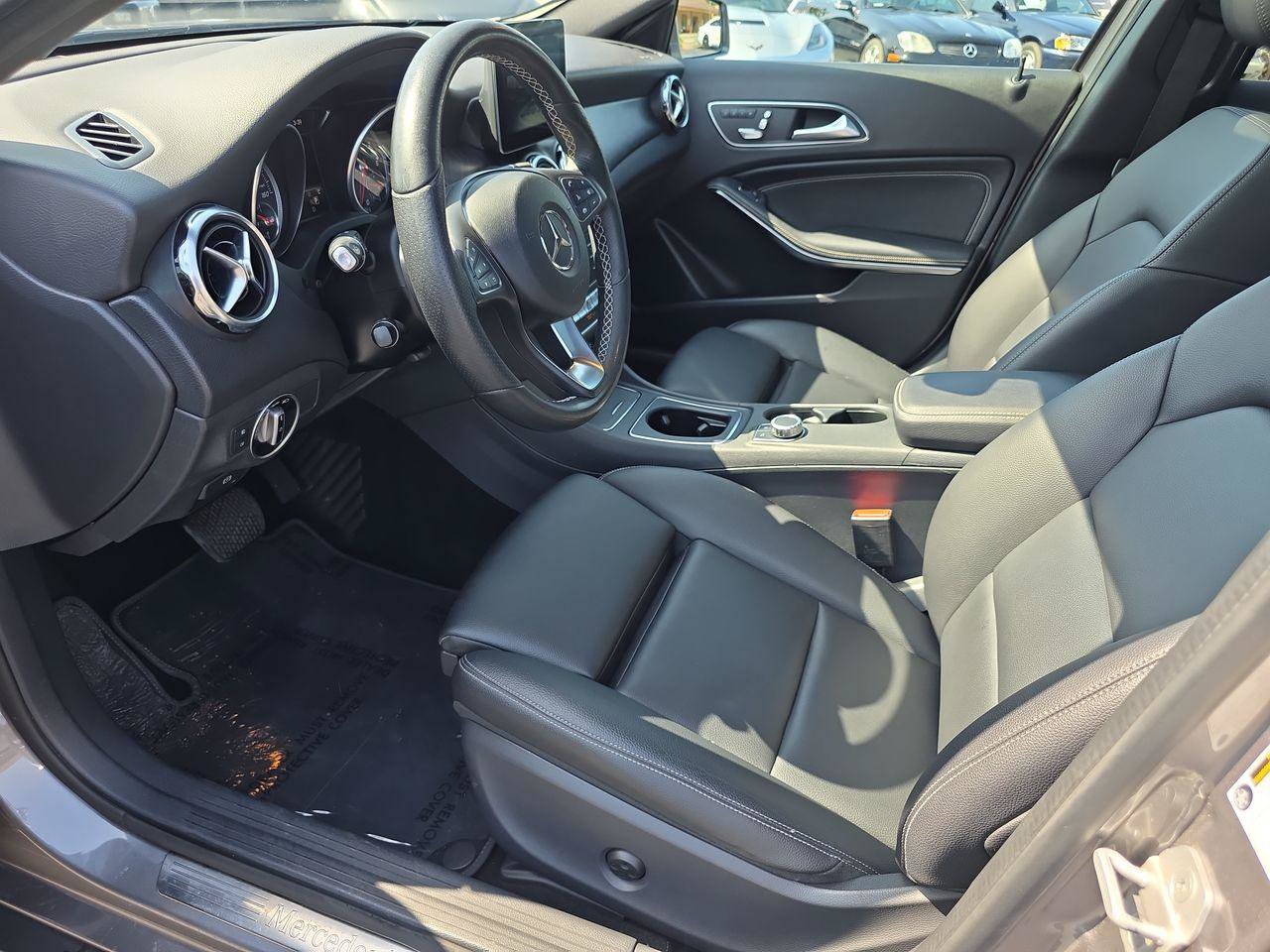 Used 2018 Mercedes-Benz GLA 250 4MATIC image 4