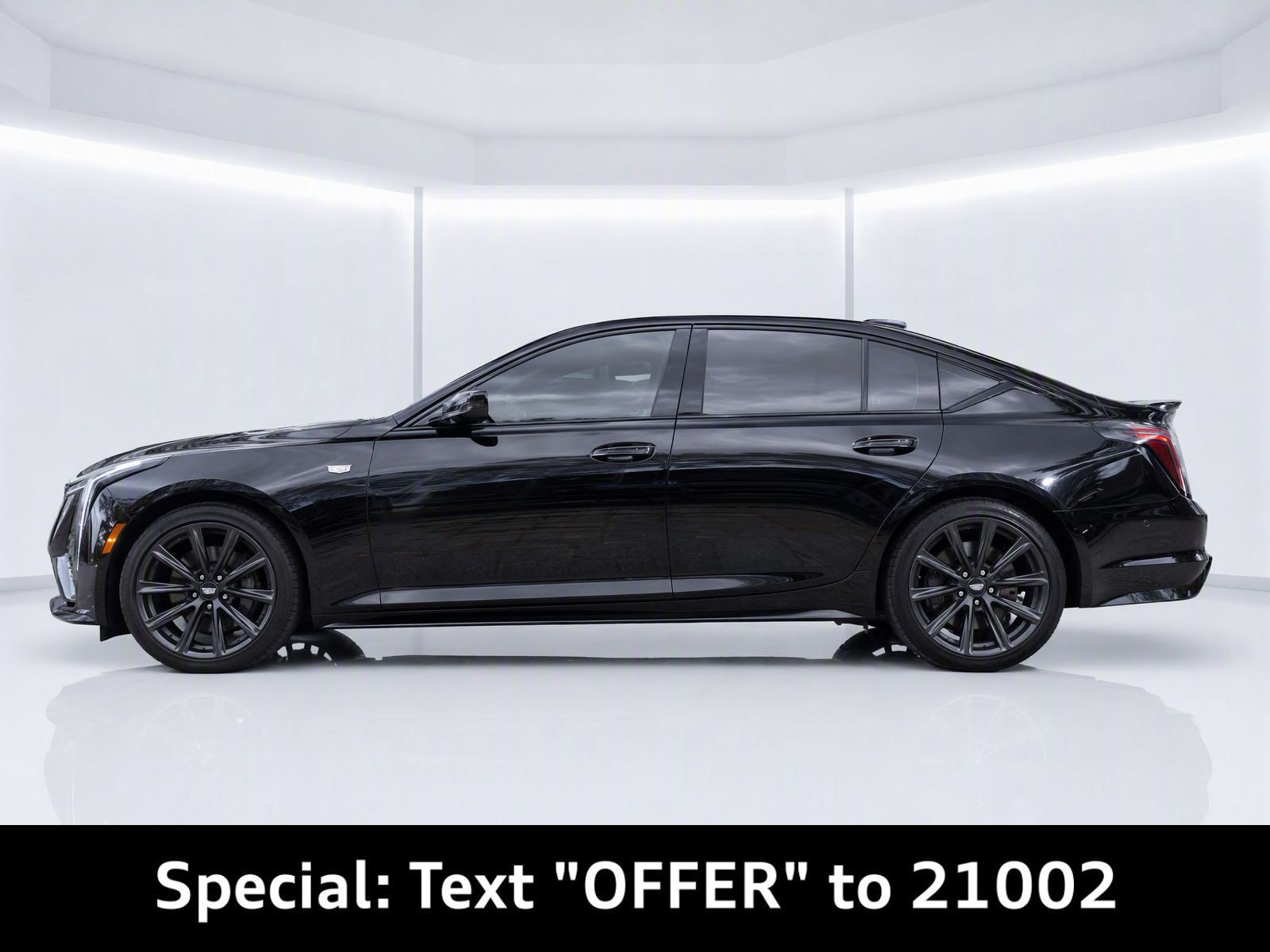 Used 2025 Cadillac CT5 Sport RWD image 6