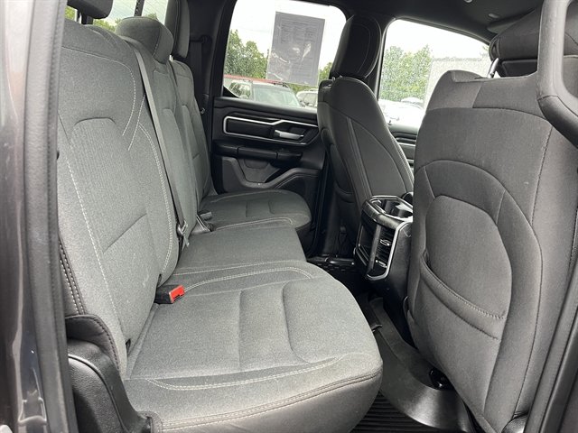 Used 2022 RAM 1500 Big Horn AWD/4WD image 32