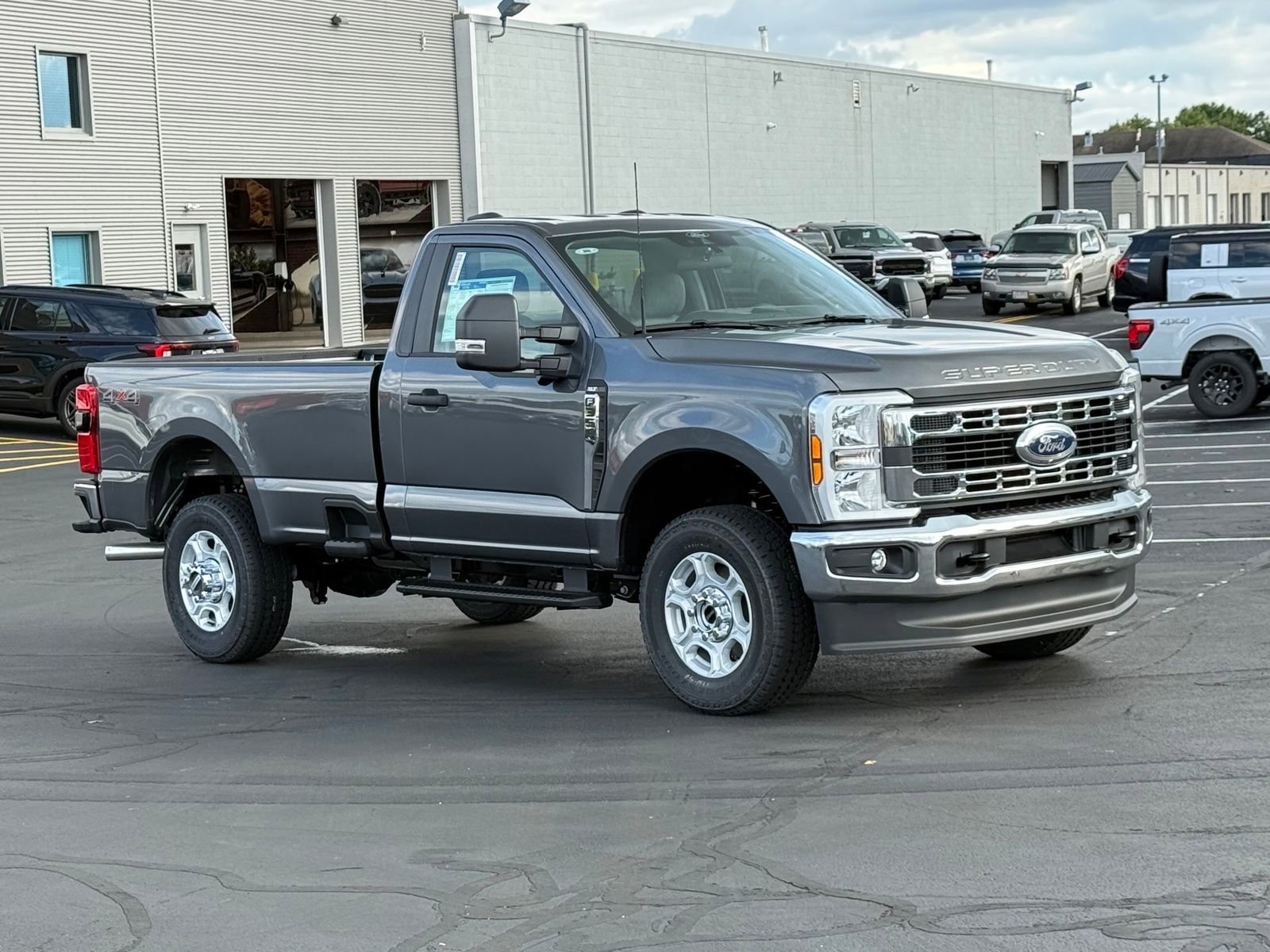 New 2026 Ford F350 XLT w/ 360-Degree Camera Package image 9