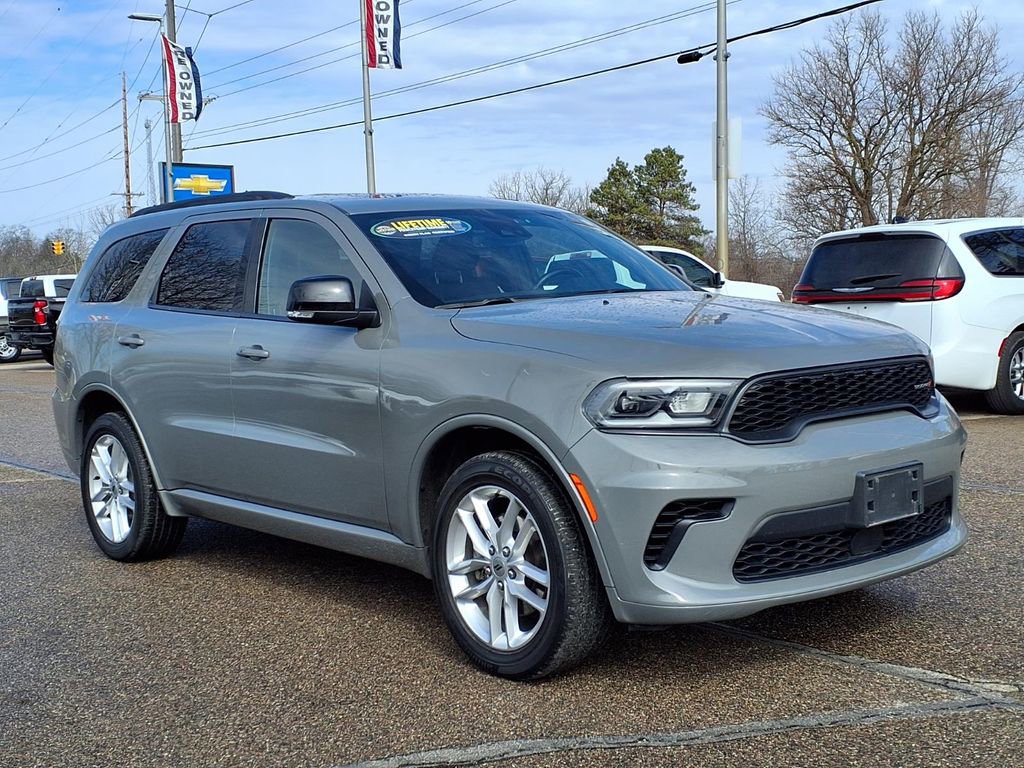 Used 2024 Dodge Durango GT image 3