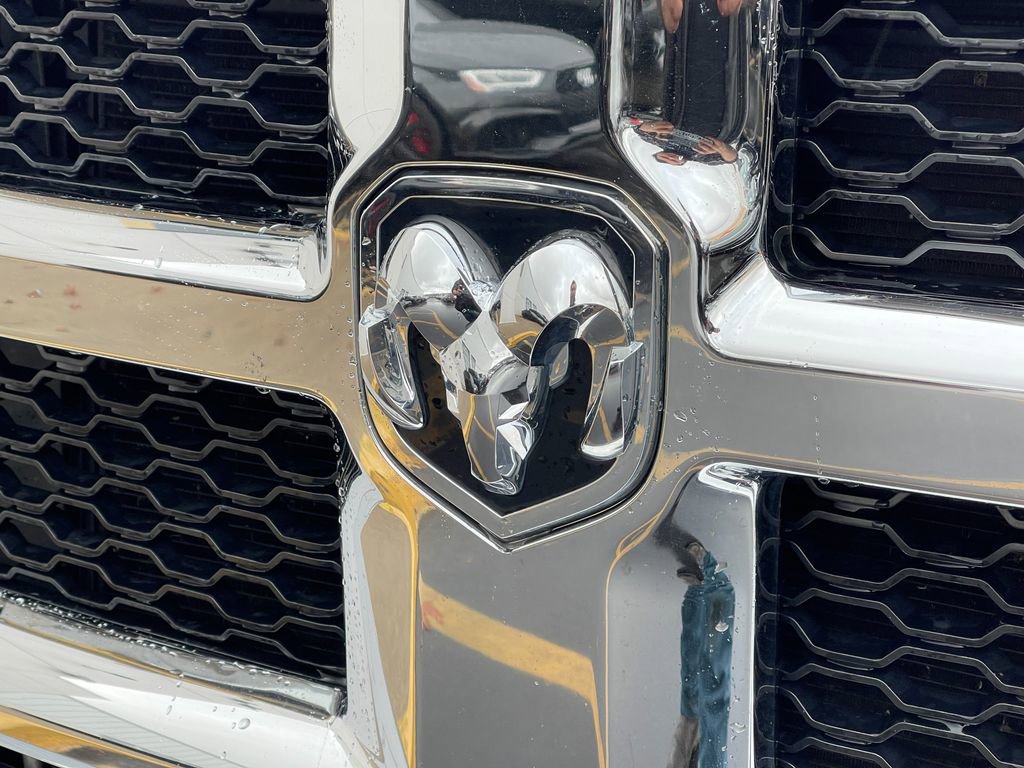 Used 2017 RAM 2500 Tradesman w/ Chrome Appearance Group image 37