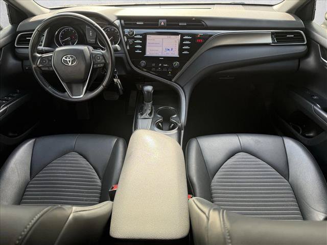 Used 2020 Toyota Camry SE w/ Carpet Mat Package FWD image 14