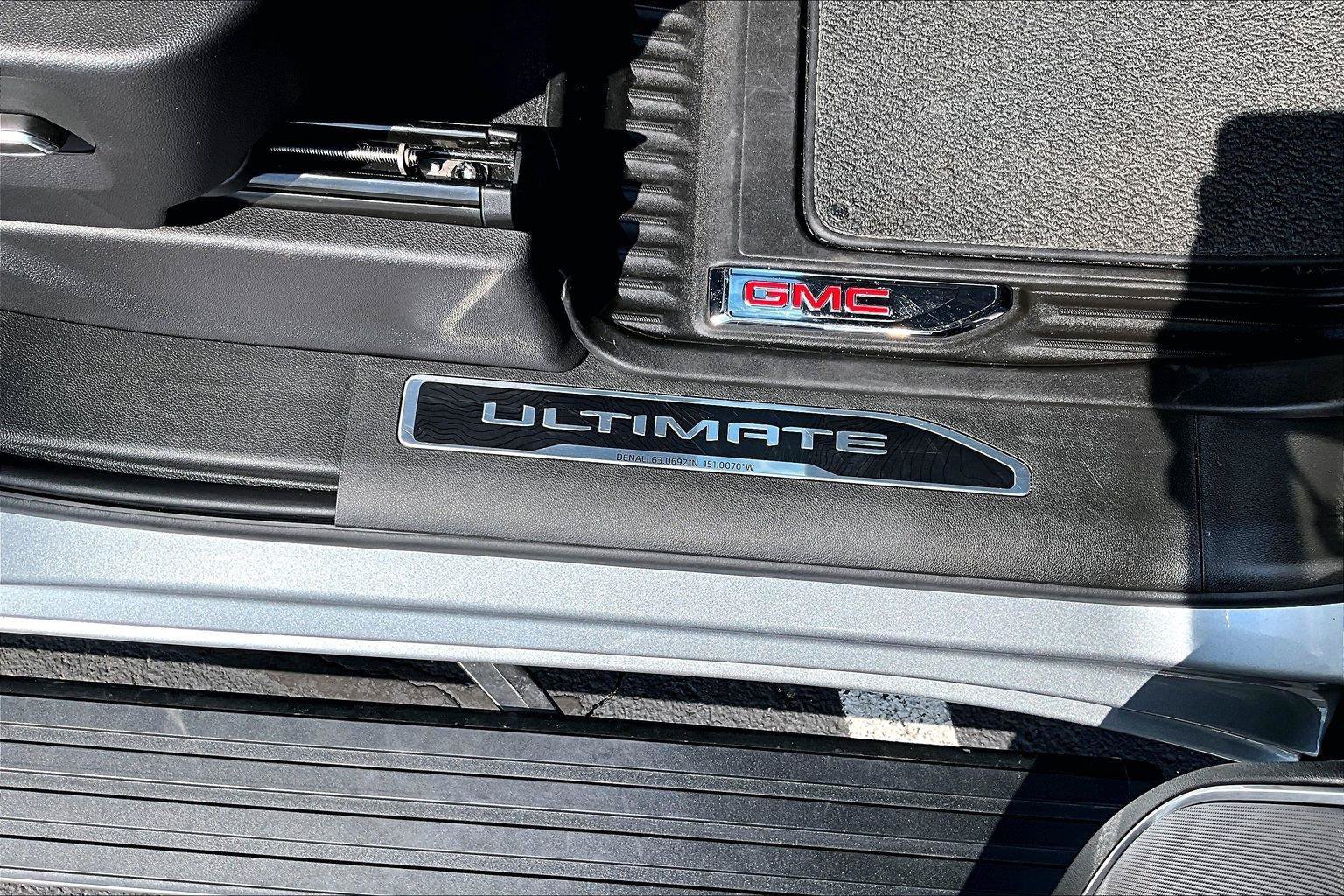 Used 2024 GMC Sierra 1500 Denali Ultimate AWD/4WD image 10