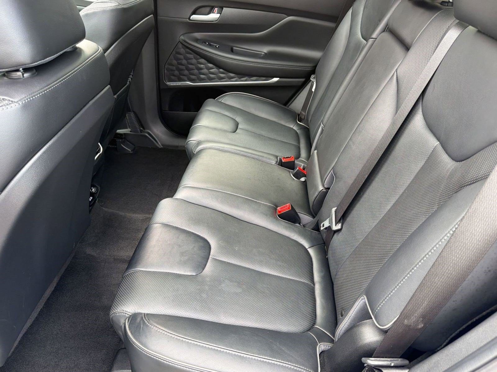 Used 2023 Hyundai Santa Fe Limited w/ Cargo Package AWD/4WD image 23