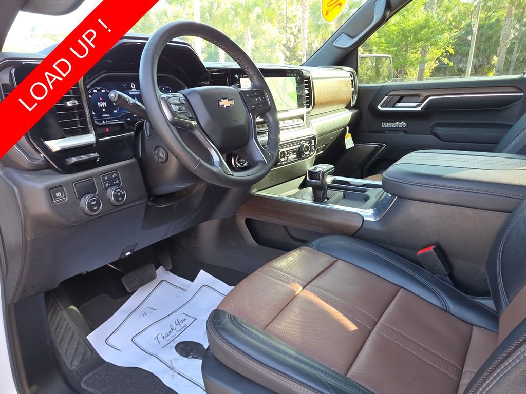 Used 2024 Chevrolet Silverado 1500 High Country w/ Technology Package image 25