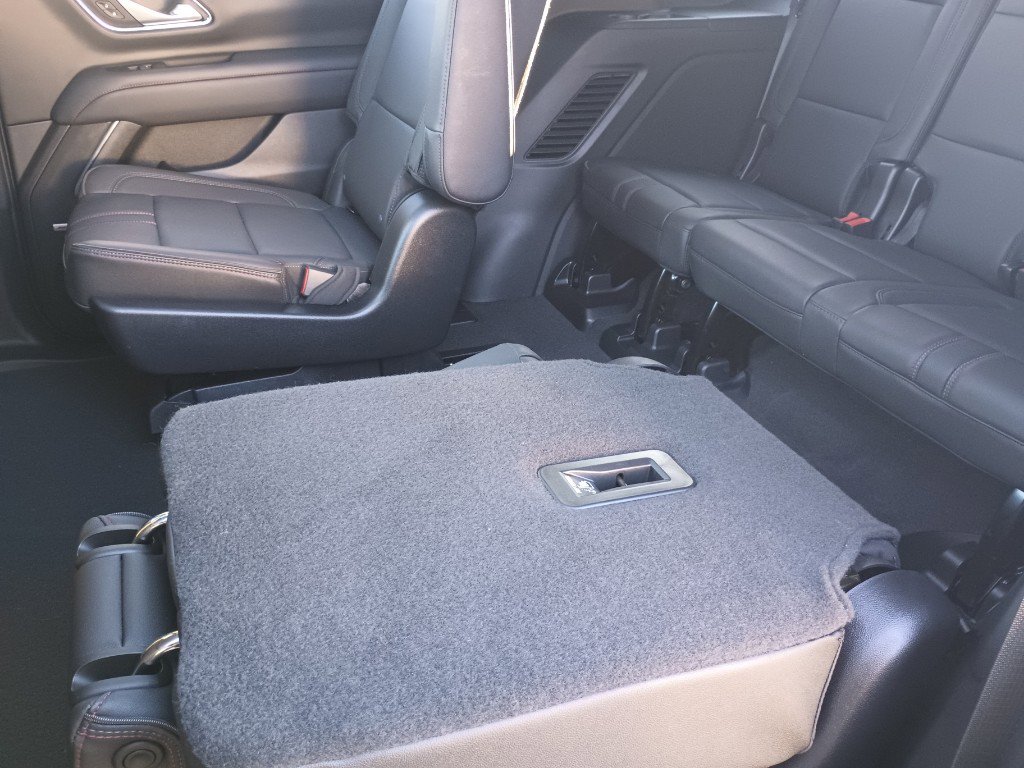 Used 2022 Chevrolet Tahoe RST w/ Sport Performance Package image 26