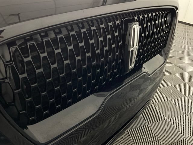 Used 2023 Lincoln Aviator Reserve w/ Equipment Group 201A AWD/4WD image 9