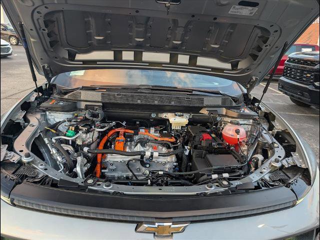 New 2026 Chevrolet Equinox EV LT image 19