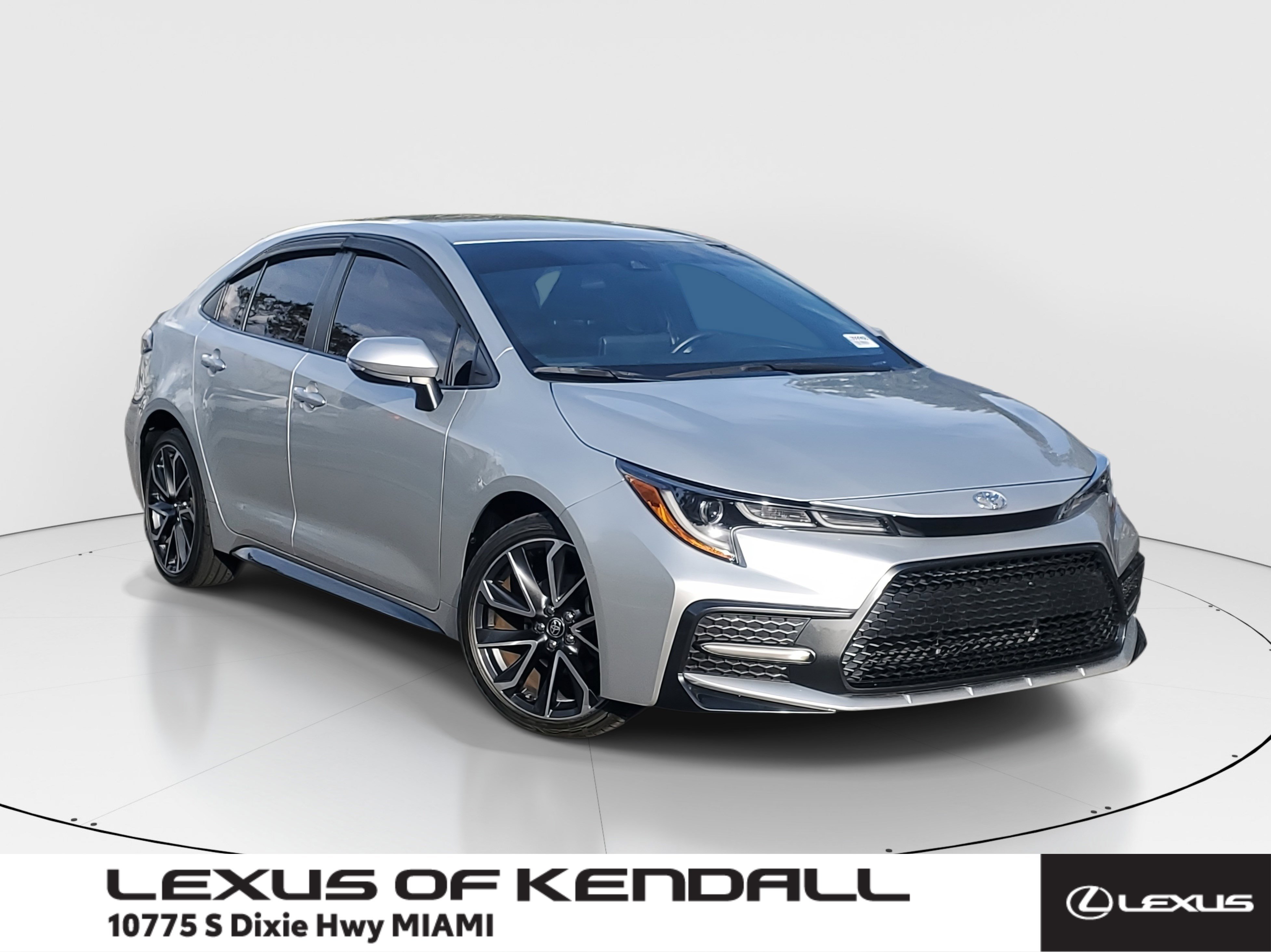 Used 2022 Toyota Corolla SE image 1