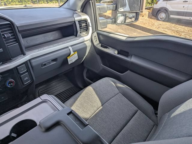 New 2025 Ford F350 XL w/ XL Chrome Package AWD/4WD image 17