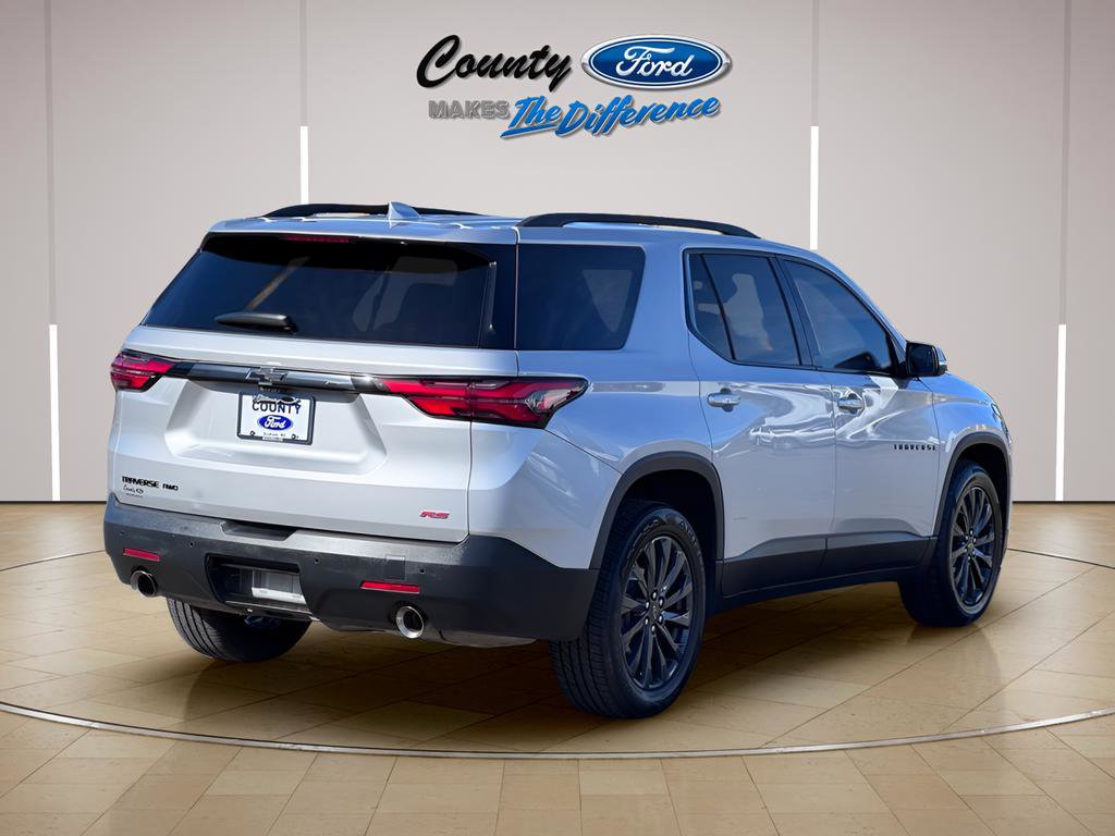 Used 2022 Chevrolet Traverse RS image 8