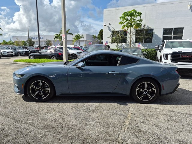 Used 2024 Ford Mustang Coupe RWD image 8