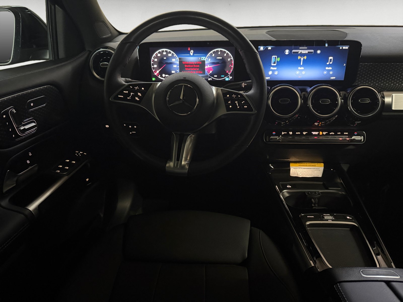 Used 2026 Mercedes-Benz GLB 250 image 14