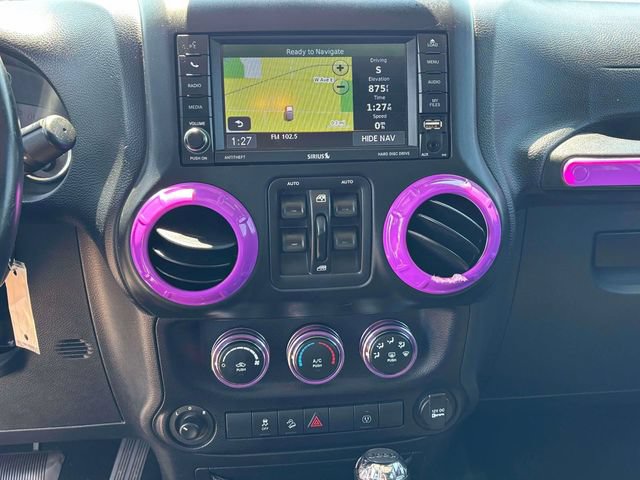Used 2015 Jeep Wrangler Unlimited Sahara w/ Trailer Tow Group AWD/4WD image 19