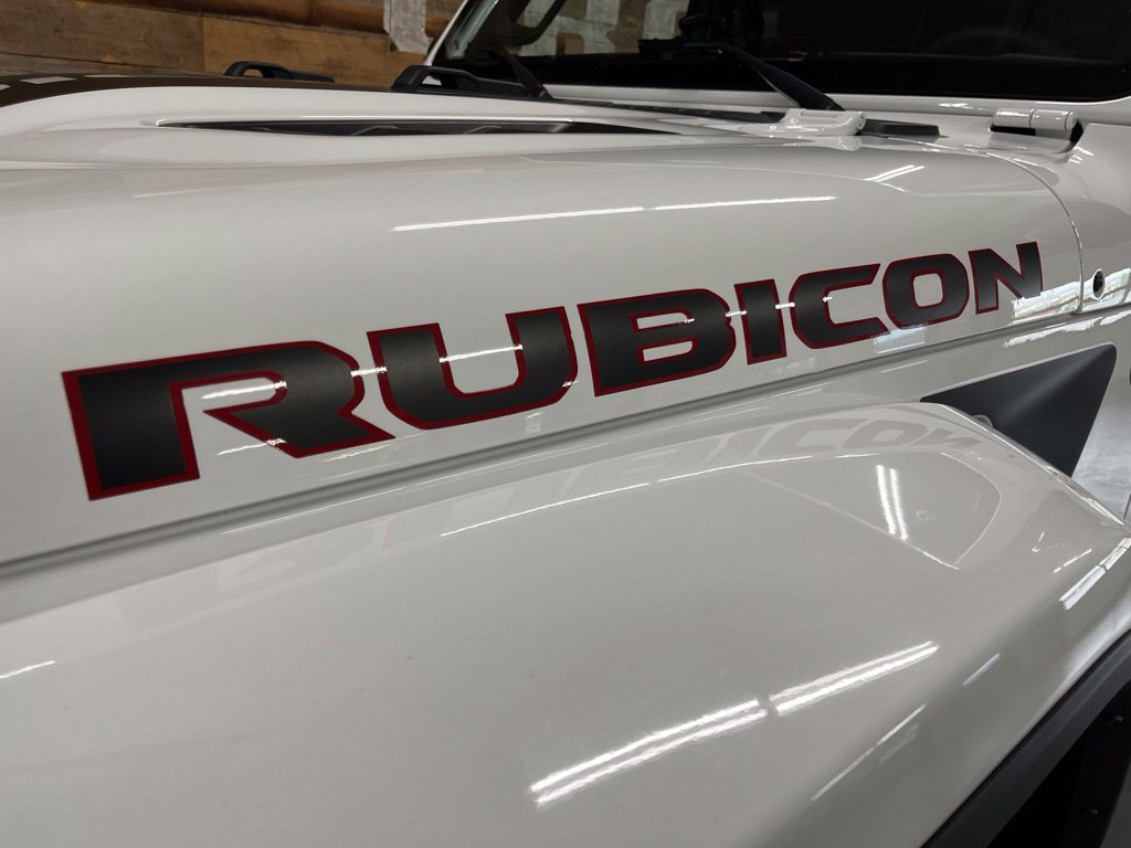 Used 2023 Jeep Gladiator Rubicon AWD/4WD image 9