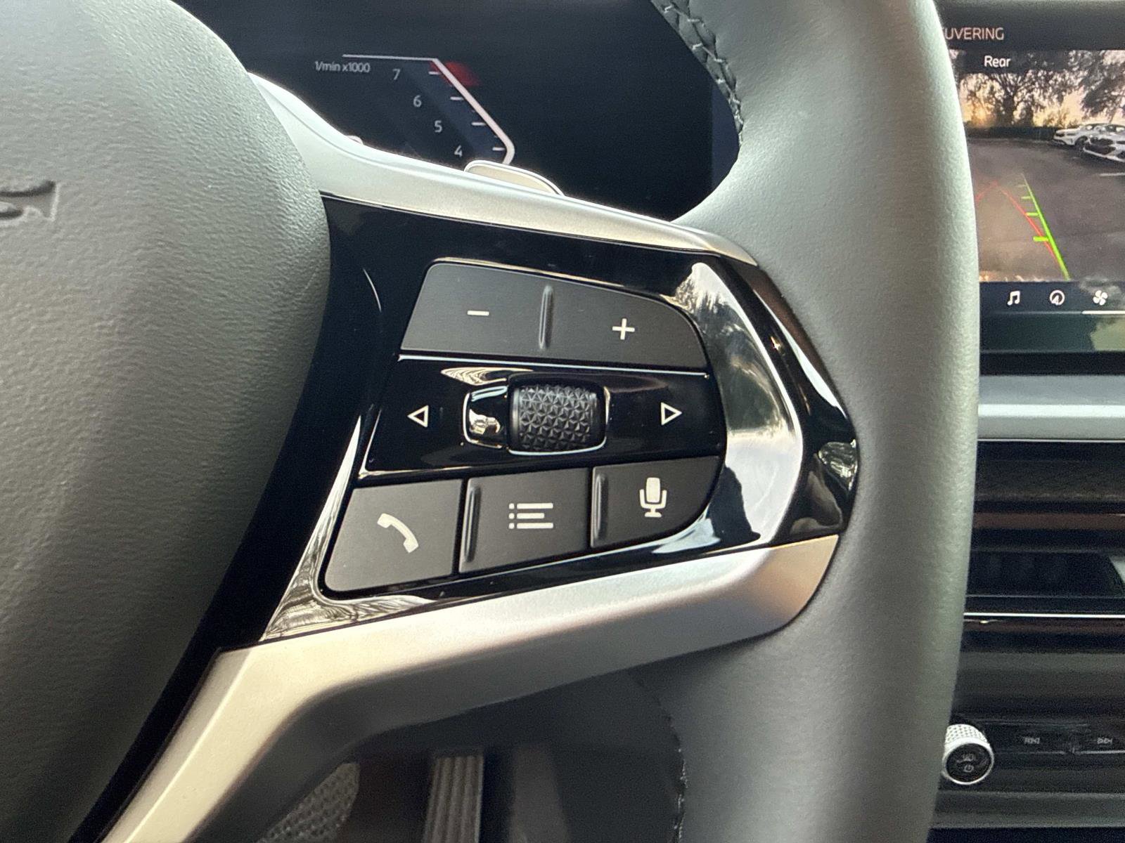 Used 2025 BMW 230i Coupe image 28