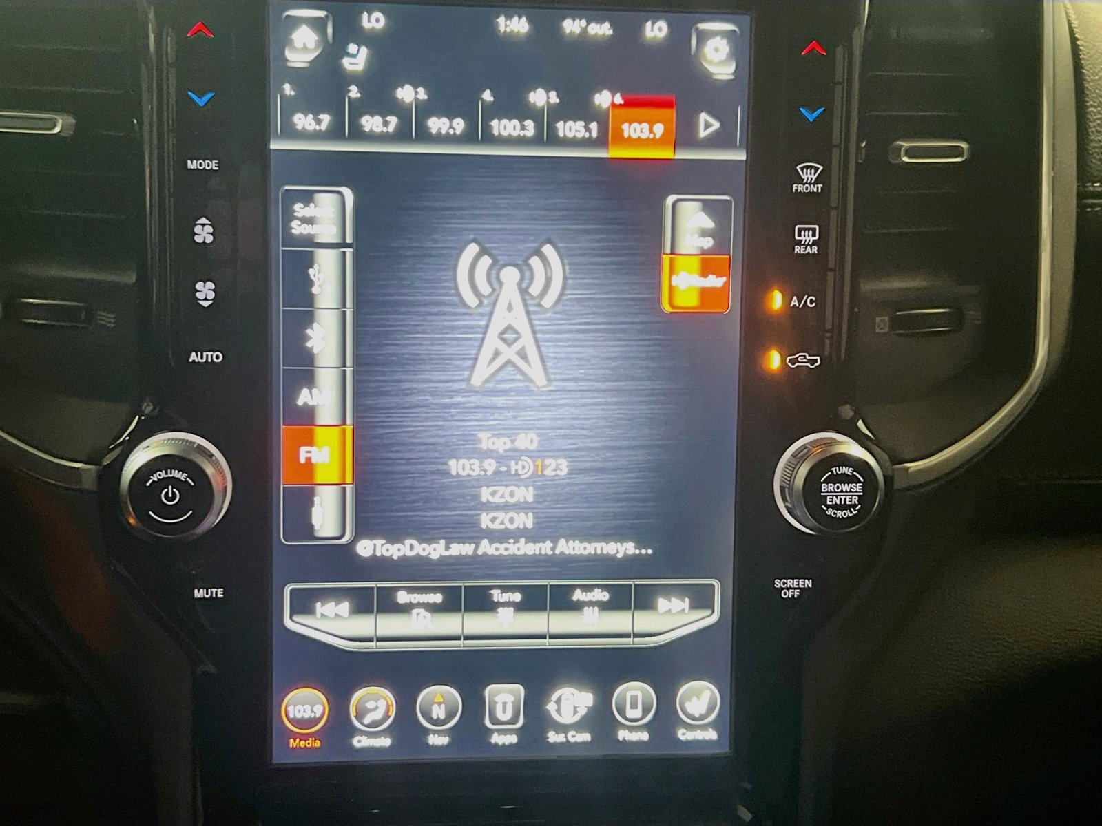 Used 2020 RAM 2500 Laramie AWD/4WD image 11