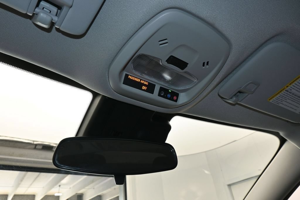 Used 2026 Chevrolet Trax LT FWD image 22