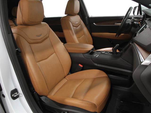 Certified 2023 Cadillac XT5 Premium Luxury w/ Technology Package image 20