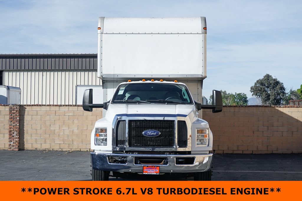 Used 2016 Ford F650 2WD Crew Cab Super Duty image 3