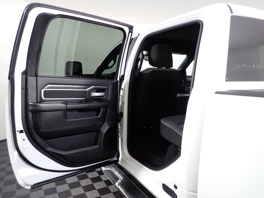 Used 2024 RAM 2500 Big Horn image 35