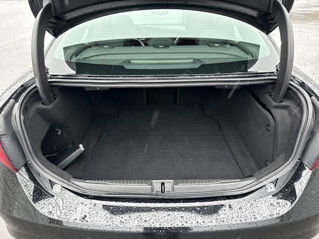 Used 2019 Alfa Romeo Giulia Base w/ Cold Weather Package image 18