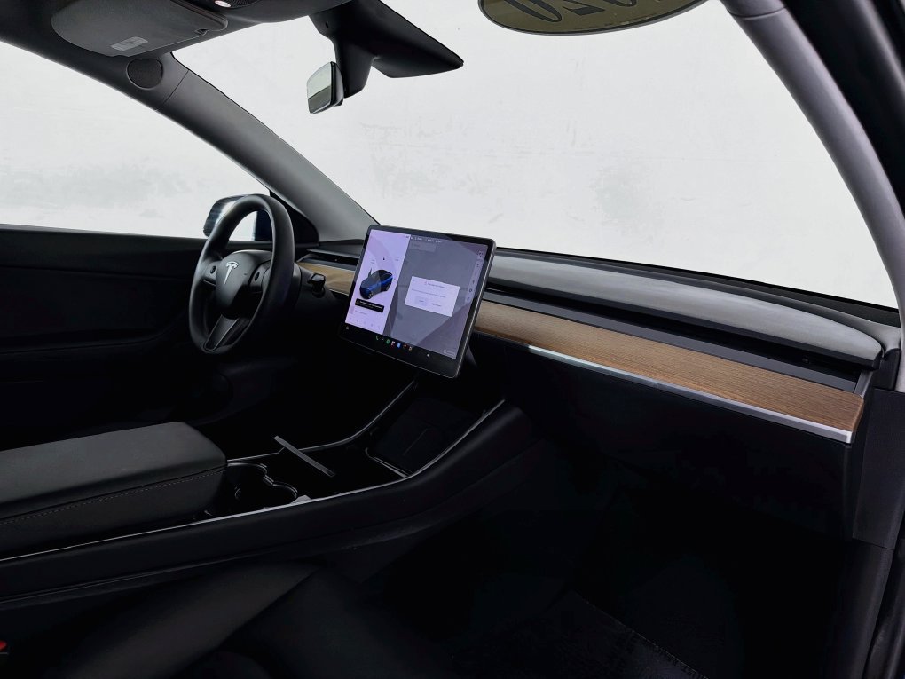 Used 2020 Tesla Model Y Long Range AWD/4WD image 25