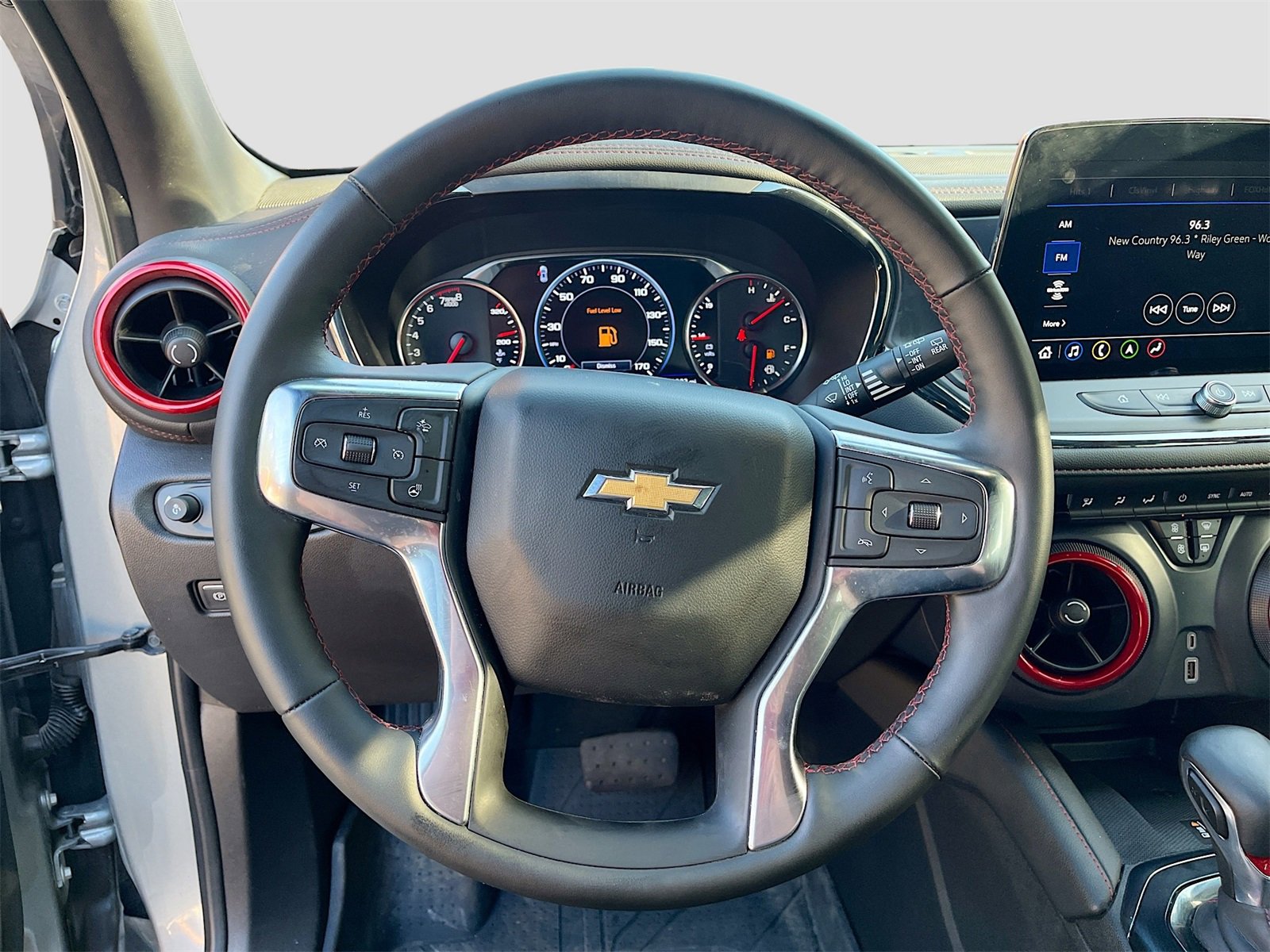 Used 2024 Chevrolet Blazer RS w/ Enhanced Convenience Package image 11