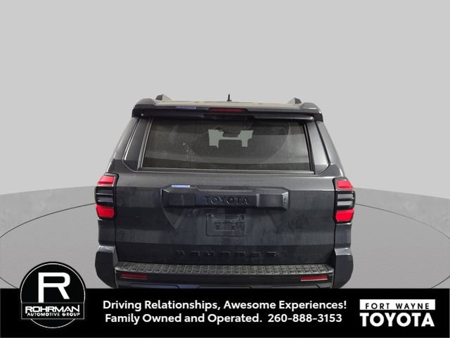 Used 2025 Toyota 4Runner SR5 AWD/4WD image 8
