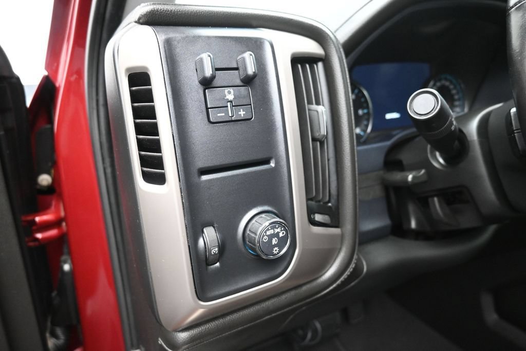 Used 2018 GMC Sierra 1500 Denali RWD image 13