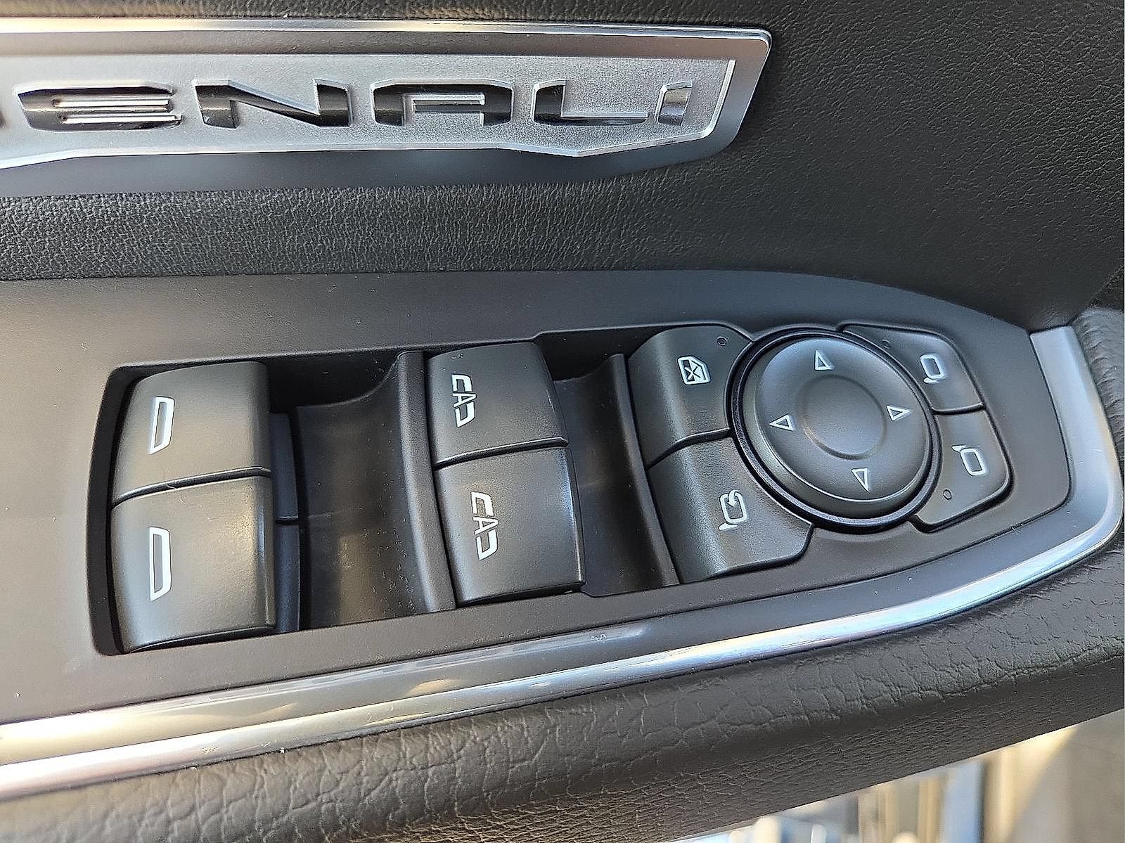 Used 2022 GMC Sierra 1500 Denali AWD/4WD image 22