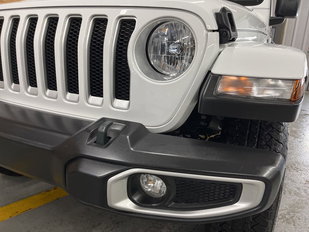 Used 2021 Jeep Wrangler Unlimited Sahara w/ Dual Top Group image 9