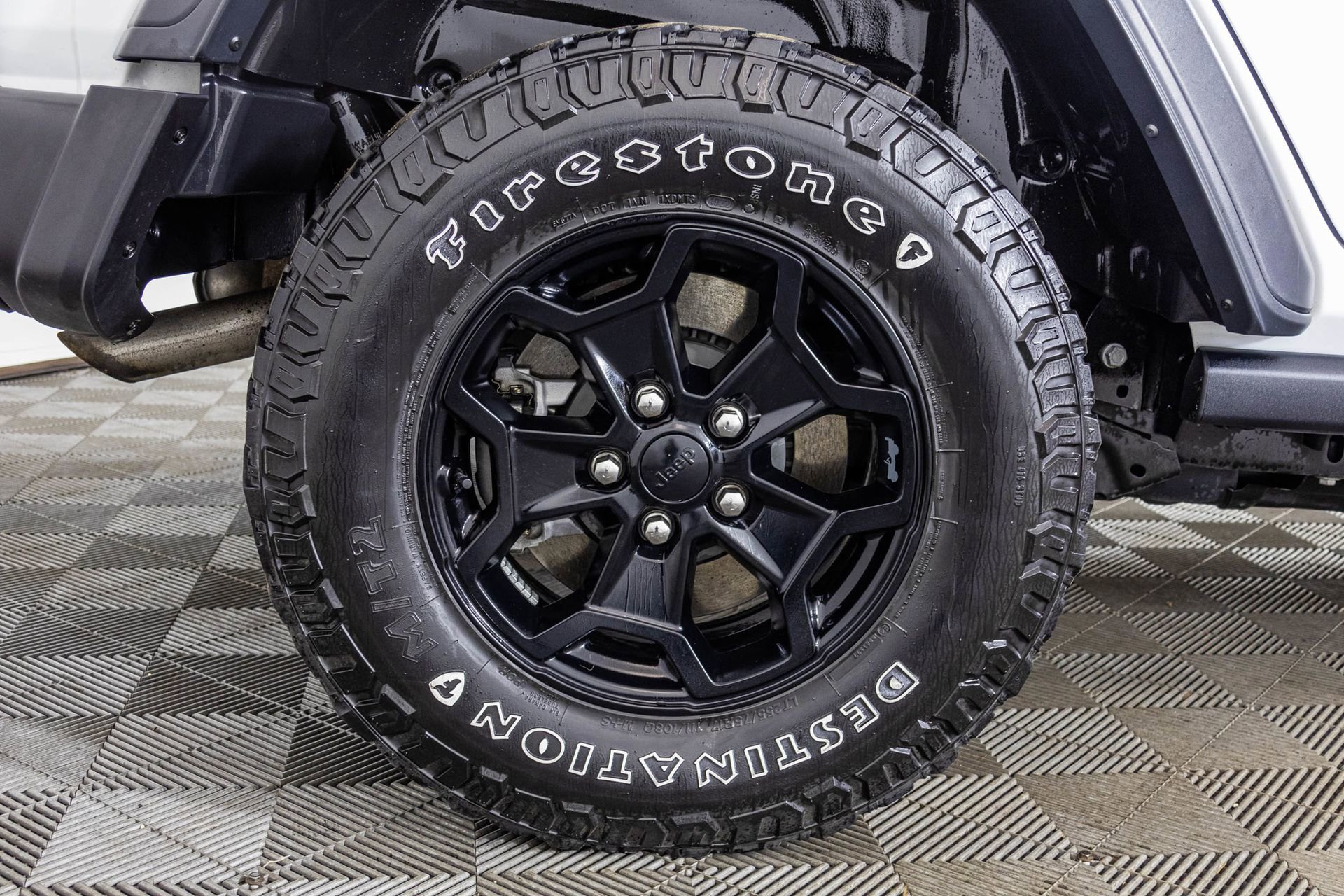 Used 2023 Jeep Wrangler Unlimited w/ Cold Weather Group image 50