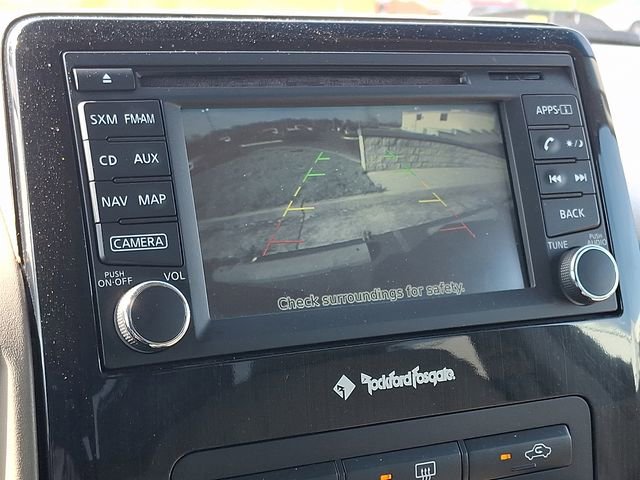 Used 2015 Nissan Titan SV w/ SV Value Truck Package image 18