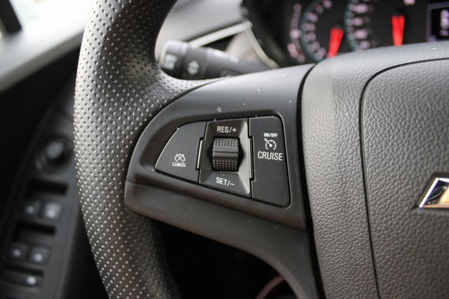 Used 2021 Chevrolet Trax LT image 16