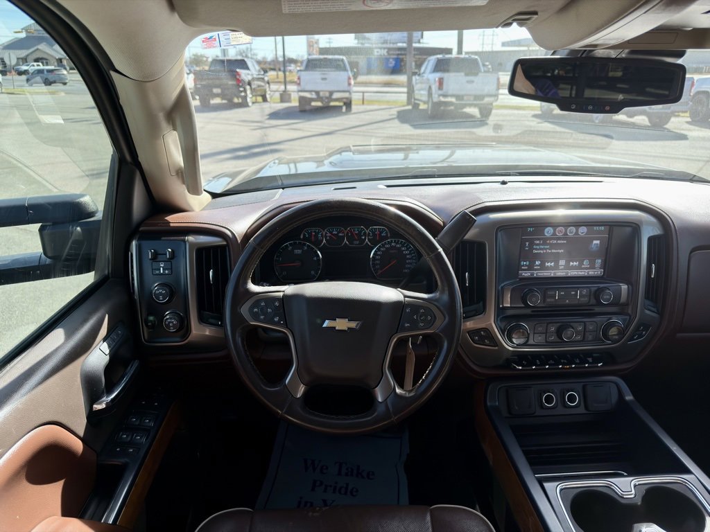 Used 2017 Chevrolet Silverado 2500 High Country w/ Duramax Plus Package image 13
