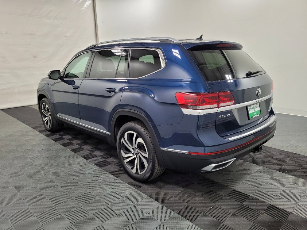 Used 2021 Volkswagen Atlas SEL Premium image 3