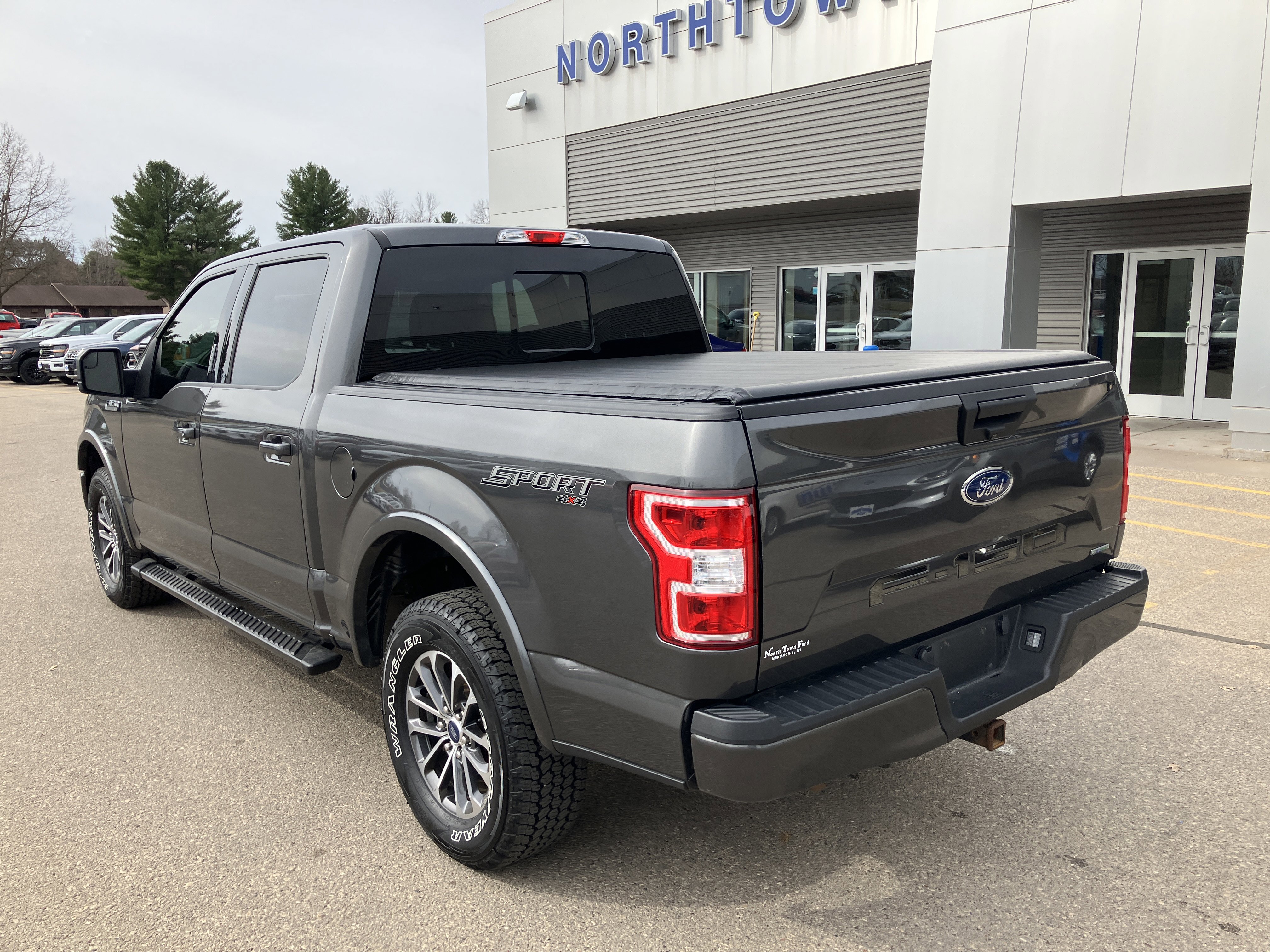 Used 2020 Ford F150 XLT w/ Equipment Group 302A Luxury image 8