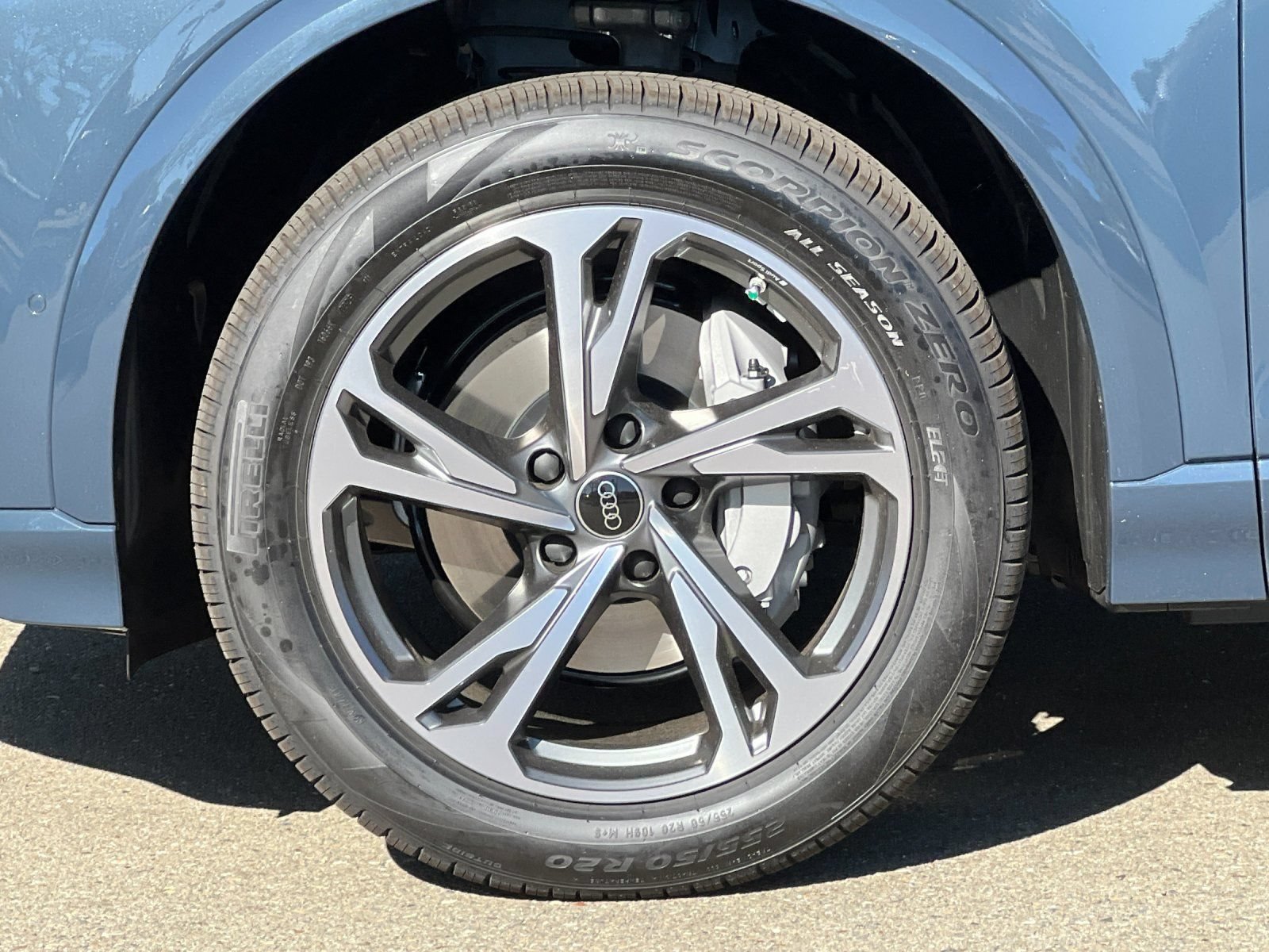 New 2027 Audi Q6 e-tron Premium Plus AWD/4WD image 26