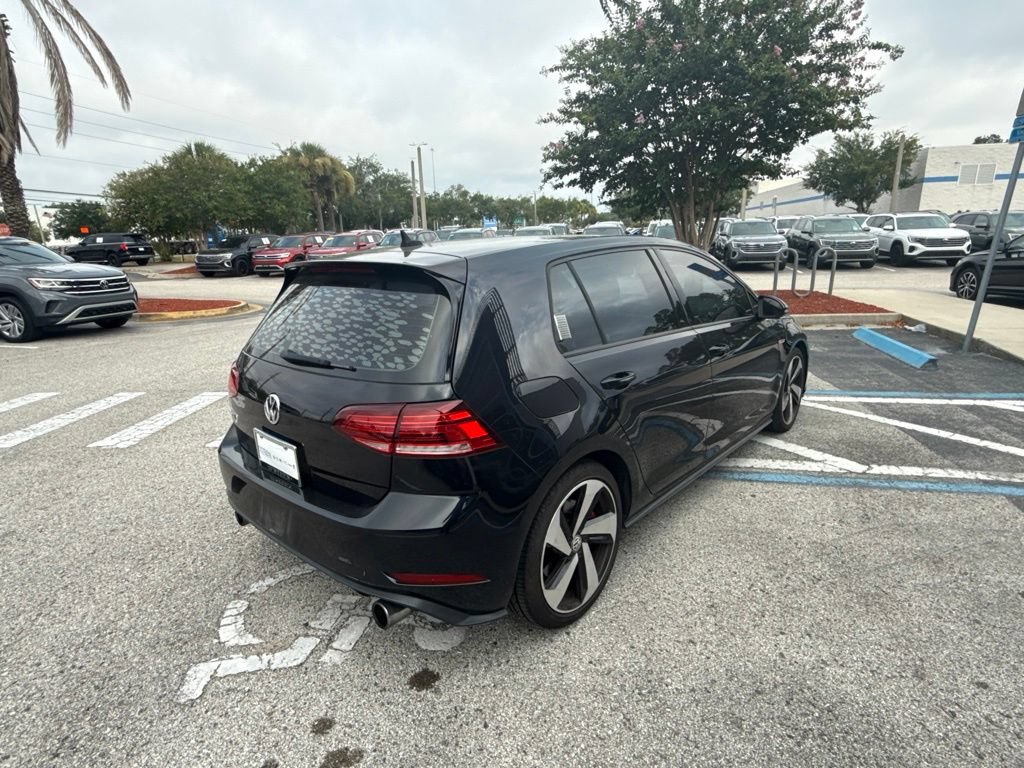 Used 2018 Volkswagen GTI SE FWD image 8