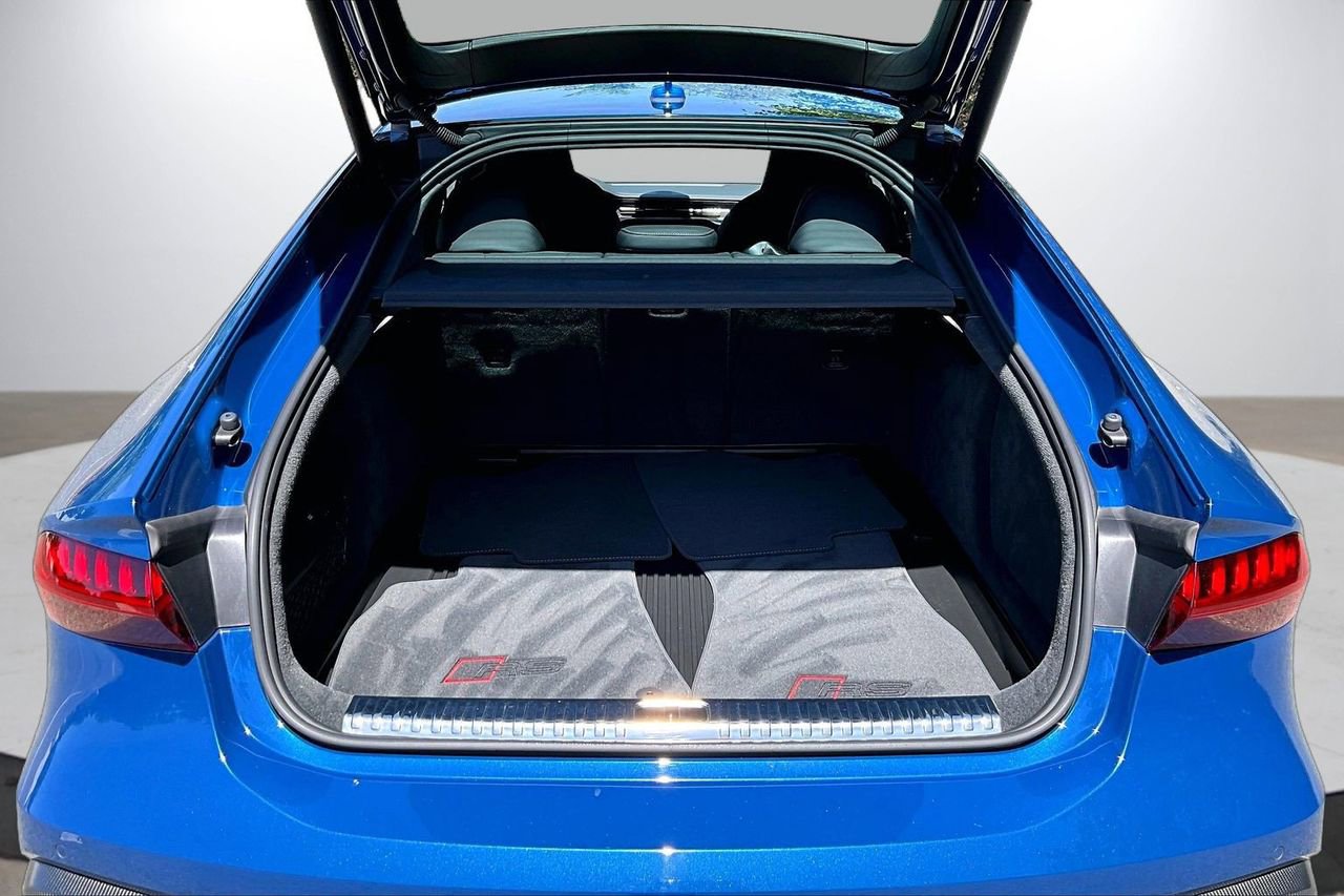 Used 2024 Audi RS 7 Performance AWD/4WD image 26