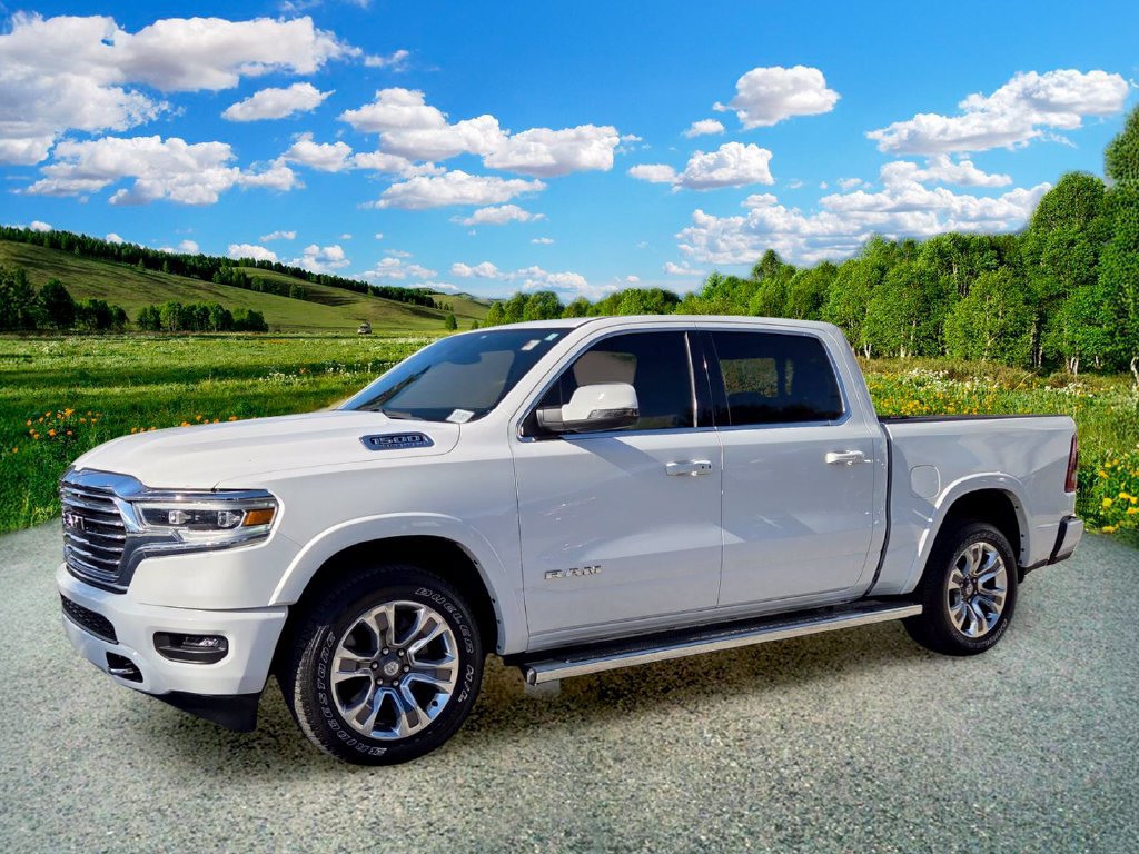 Used 2024 RAM 1500 Limited w/ Body Color Bumper Group AWD/4WD image 2