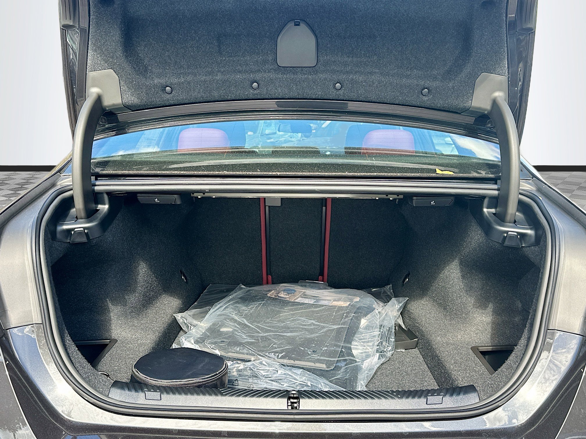 New 2026 BMW 530i w/ Premium Package image 21