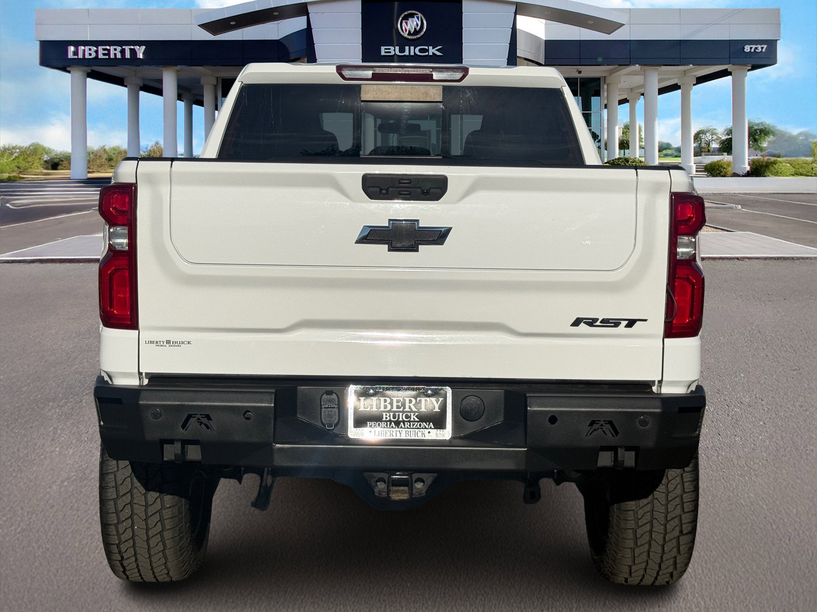 Used 2021 Chevrolet Silverado 1500 RST AWD/4WD image 5