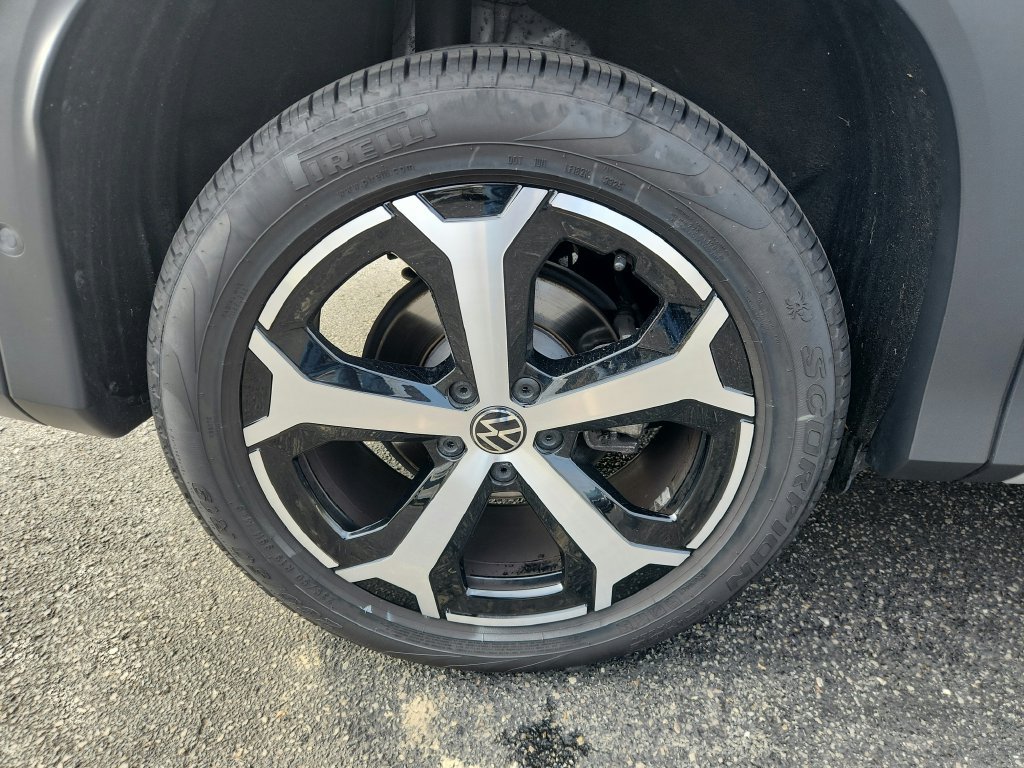 Certified 2026 Volkswagen Tiguan SE AWD/4WD image 30