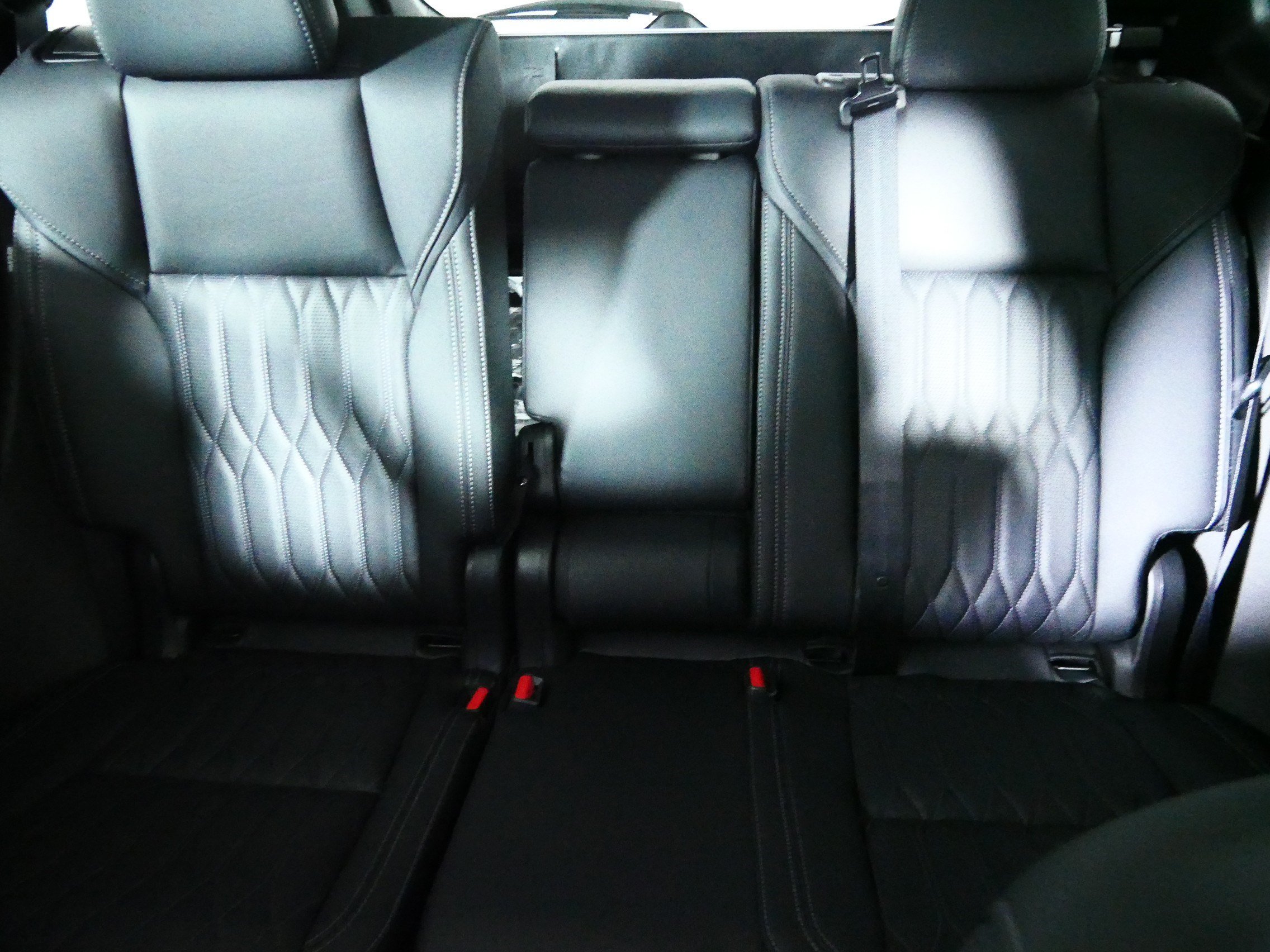 New 2026 Mitsubishi Outlander SEL AWD/4WD image 3